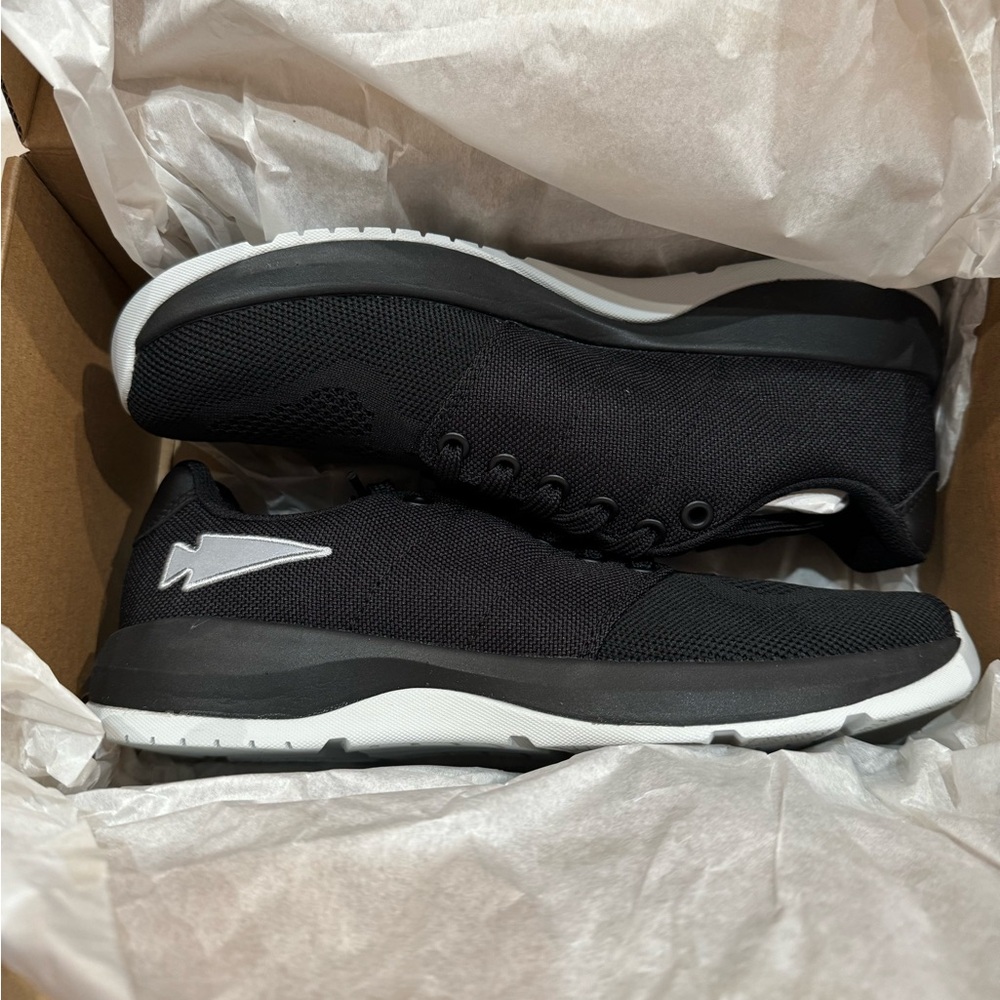 GoRuck Ballistic Trainer - New in Box. Size 6.5m/8.5w. Black/Glacier Grey